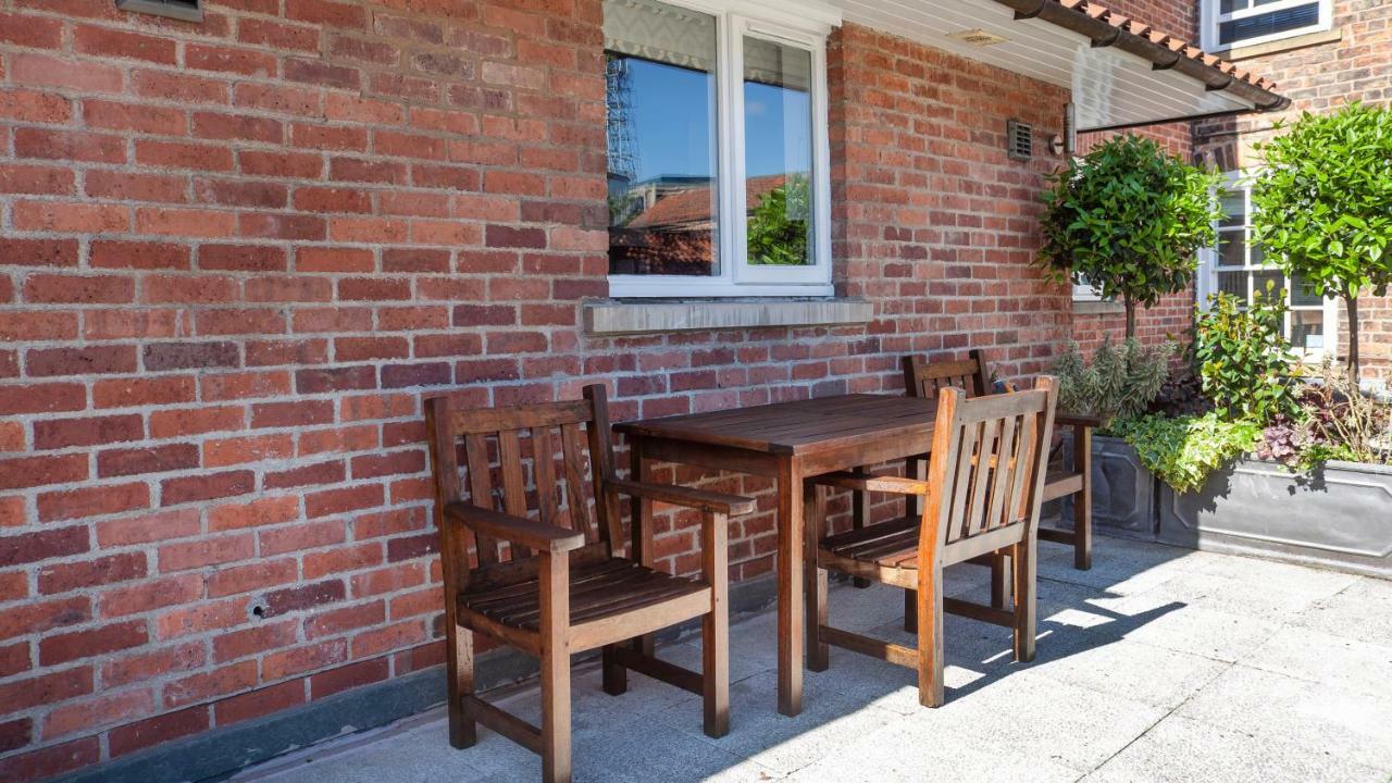 Malt Shovel Court With Free Parking Apartment York Exterior photo